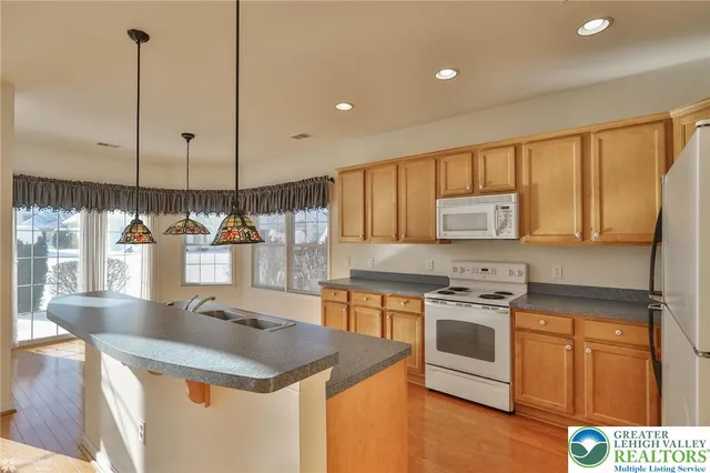 $490,000 | 13 Devonshire Drive, Easton, PA 18045