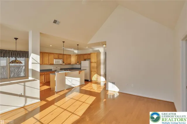 $490,000 | 13 Devonshire Drive, Easton, PA 18045