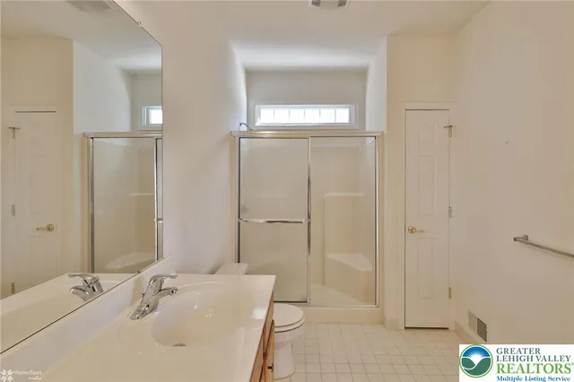 $490,000 | 13 Devonshire Drive, Easton, PA 18045