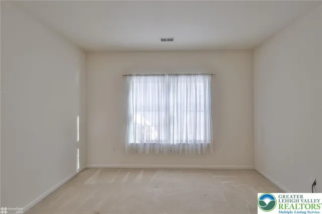 $490,000 | 13 Devonshire Drive, Easton, PA 18045