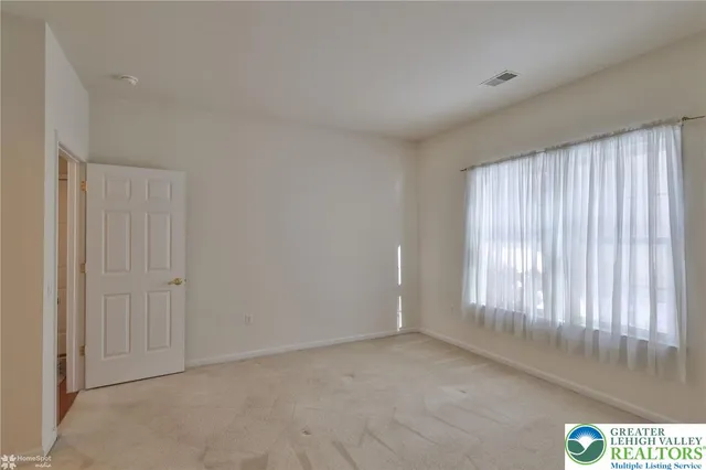 $490,000 | 13 Devonshire Drive, Easton, PA 18045