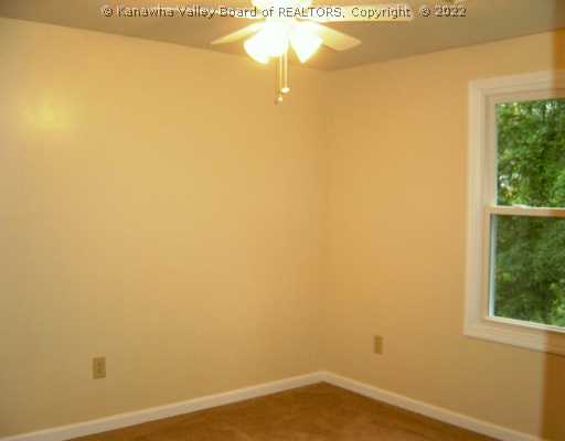 781 Coal River Road St. Albans, WV 25177 - Photo 4 of 8 Master Bedroom.