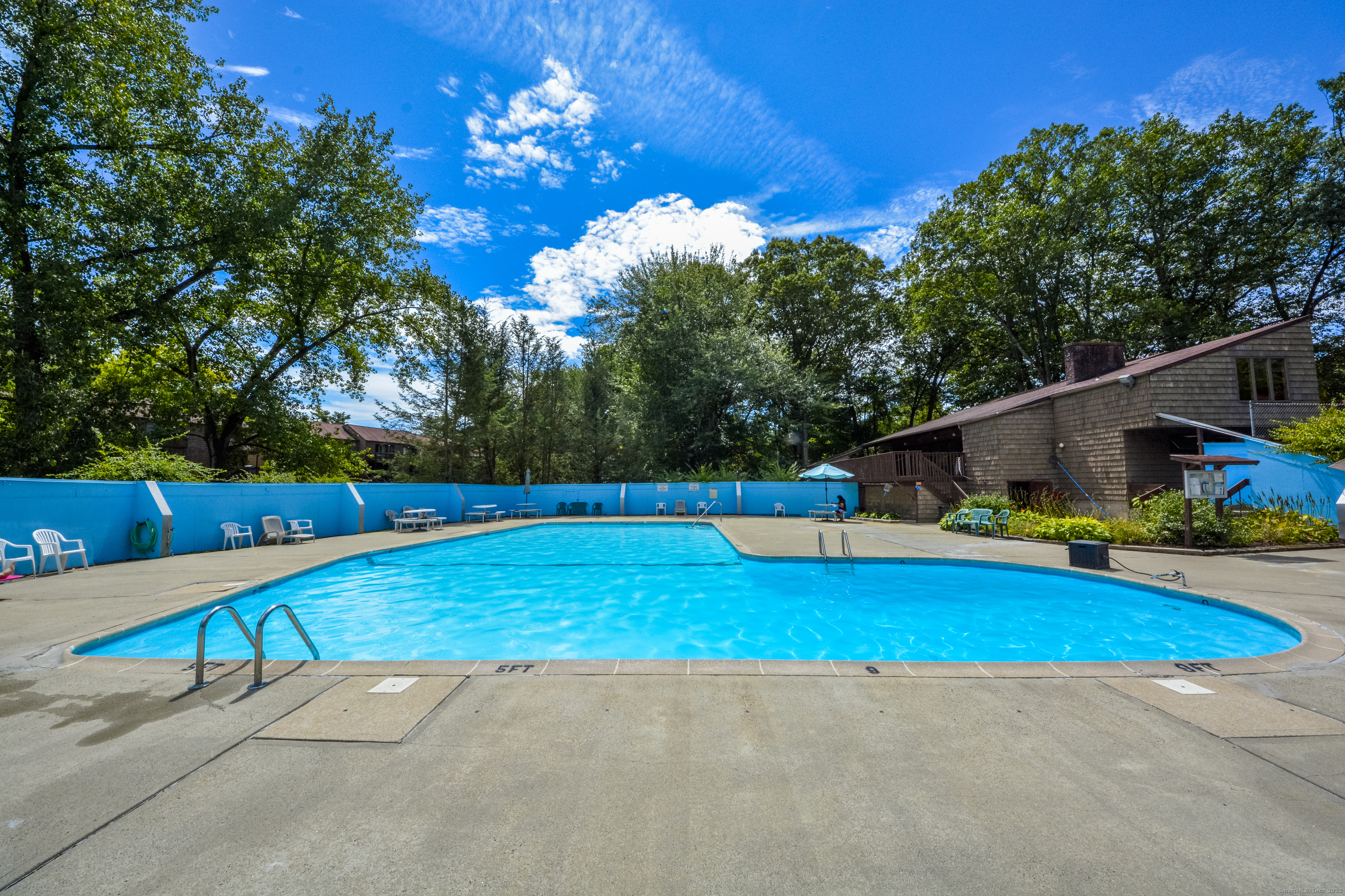 32 Towne House Road, Unit 32 Hamden, CT 06514 - Photo 33 of 35