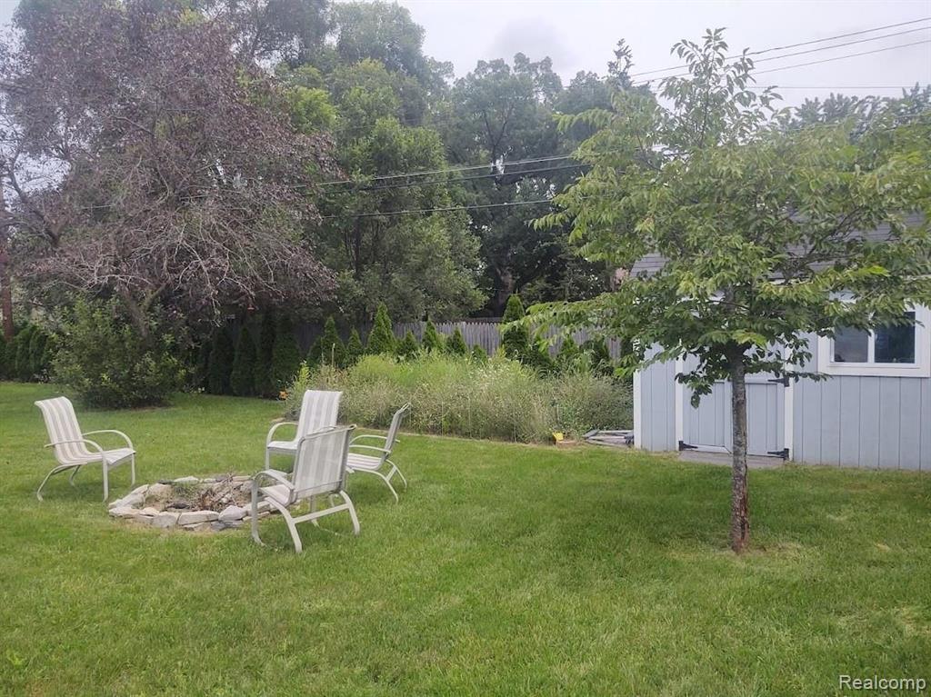 47574 Greenview Road Utica, MI 48317 - Photo 19 of 21