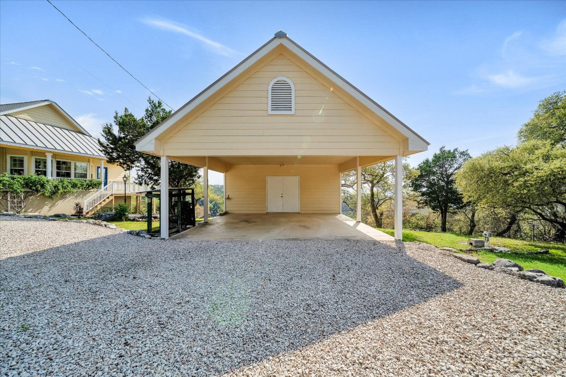 1320 Serenity Fischer, TX 78623 - Photo 31 of 36