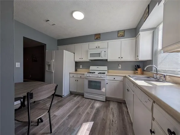 $2,000 | 2470 Corner Shoals Drive, Decatur, GA 30034