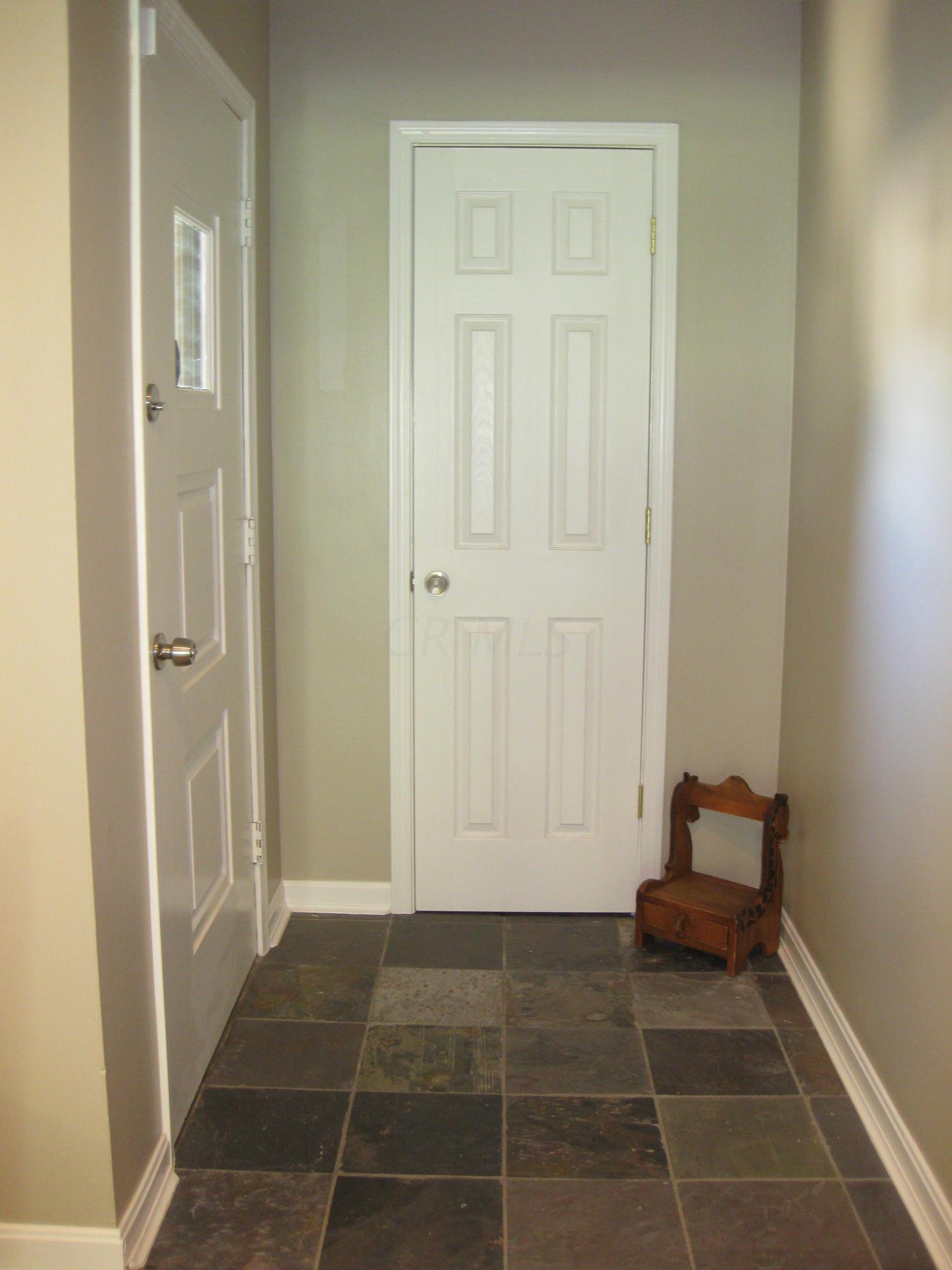 4333 Headleys Mill Road Southwest Pataskala, OH 43062 - Photo 17 of 29
