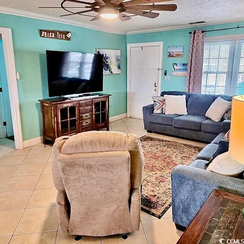 $724,900 | 329 59th Avenue North, North Myrtle Beach, SC 29582