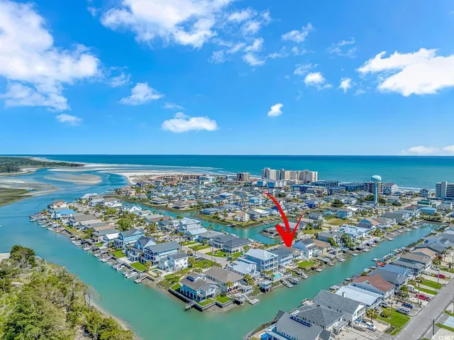 $724,900 | 329 59th Avenue North, North Myrtle Beach, SC 29582
