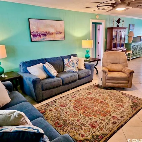 $724,900 | 329 59th Avenue North, North Myrtle Beach, SC 29582