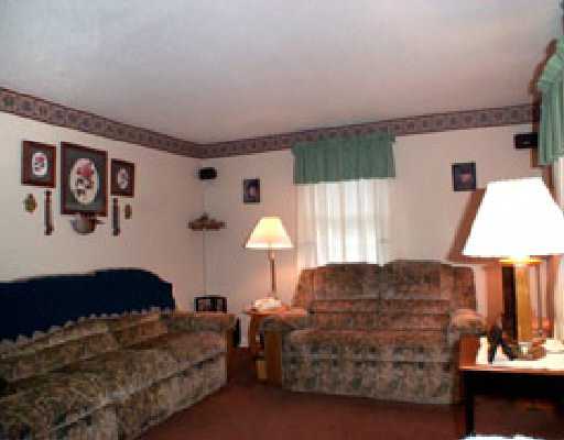 136 Old Rockville Road Hopkinton, RI 02833 - Photo 2 of 5 Other.