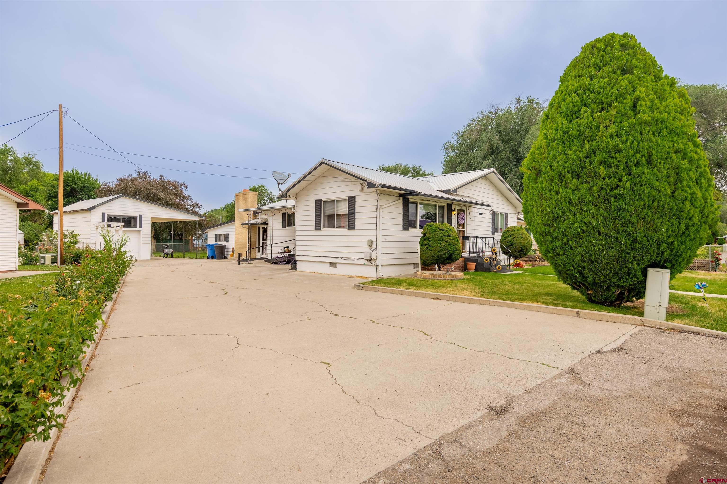 505 Miami Road Montrose, CO 81401 - Photo 4 of 29 Gallery Image 4