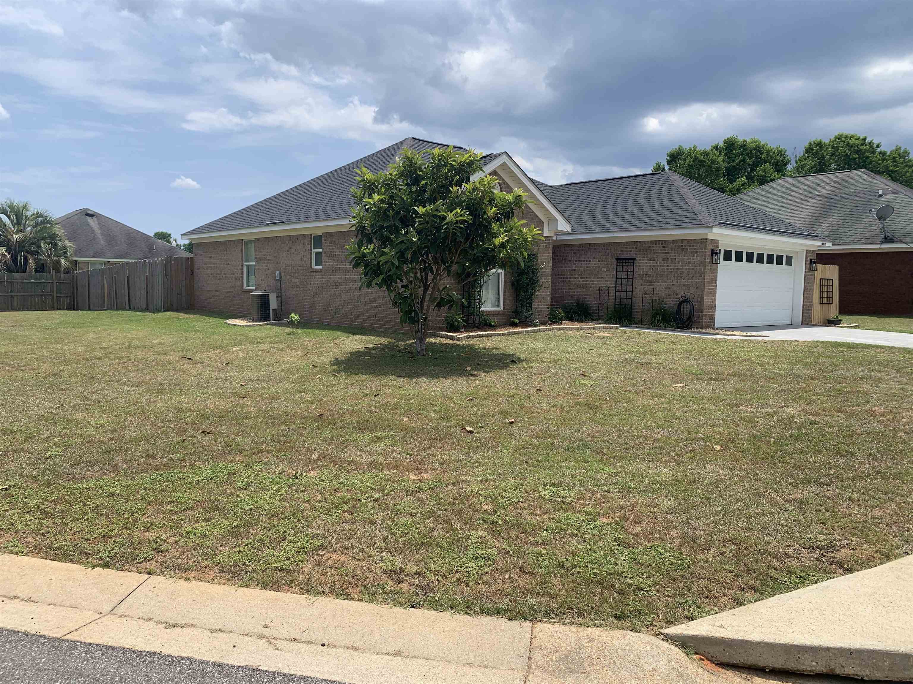 16913 Sugar Loop Foley, AL 36535 - Photo 2 of 36