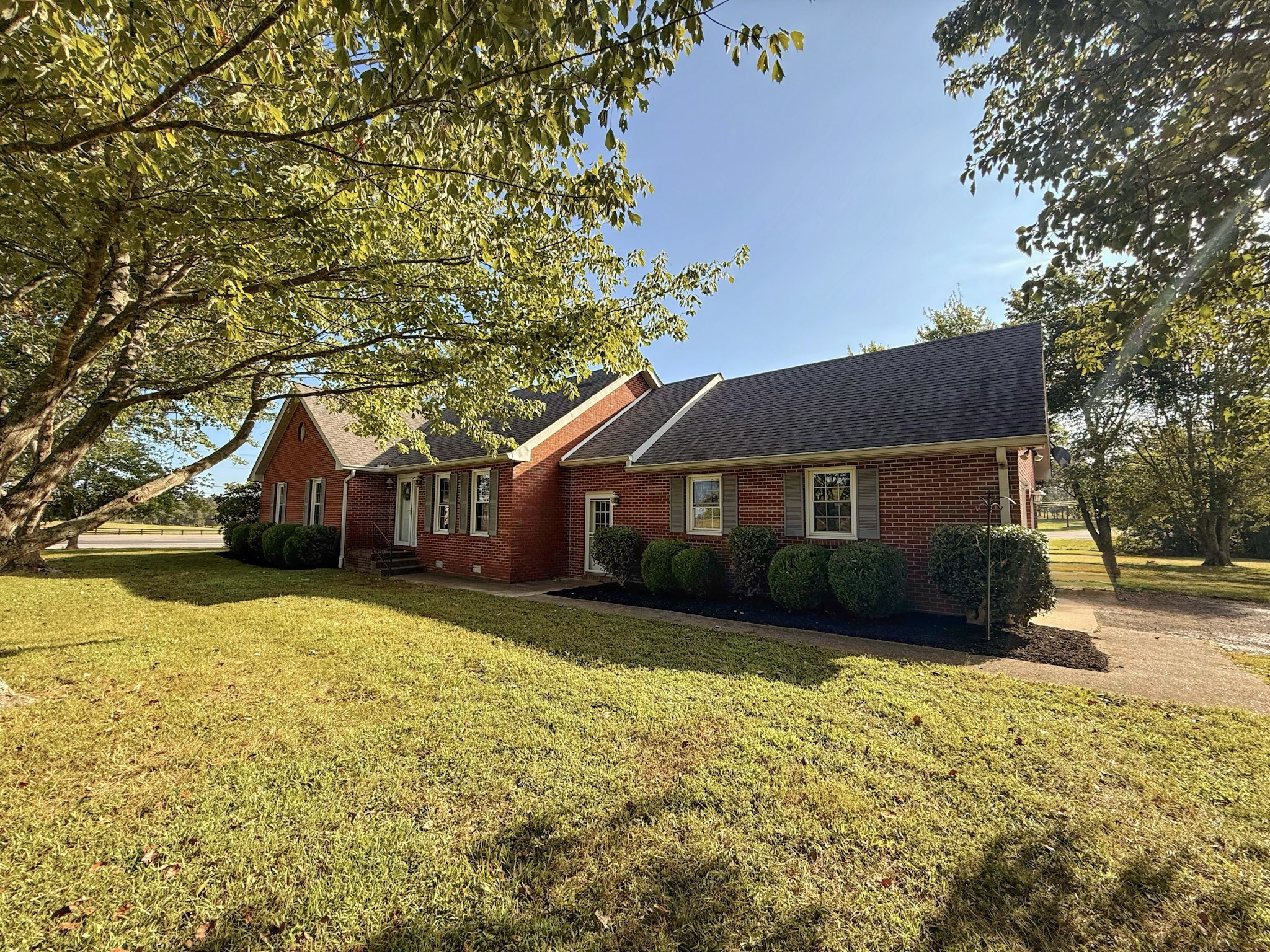 4615 Airport Road Springfield, TN 37172 - Photo 2 of 30