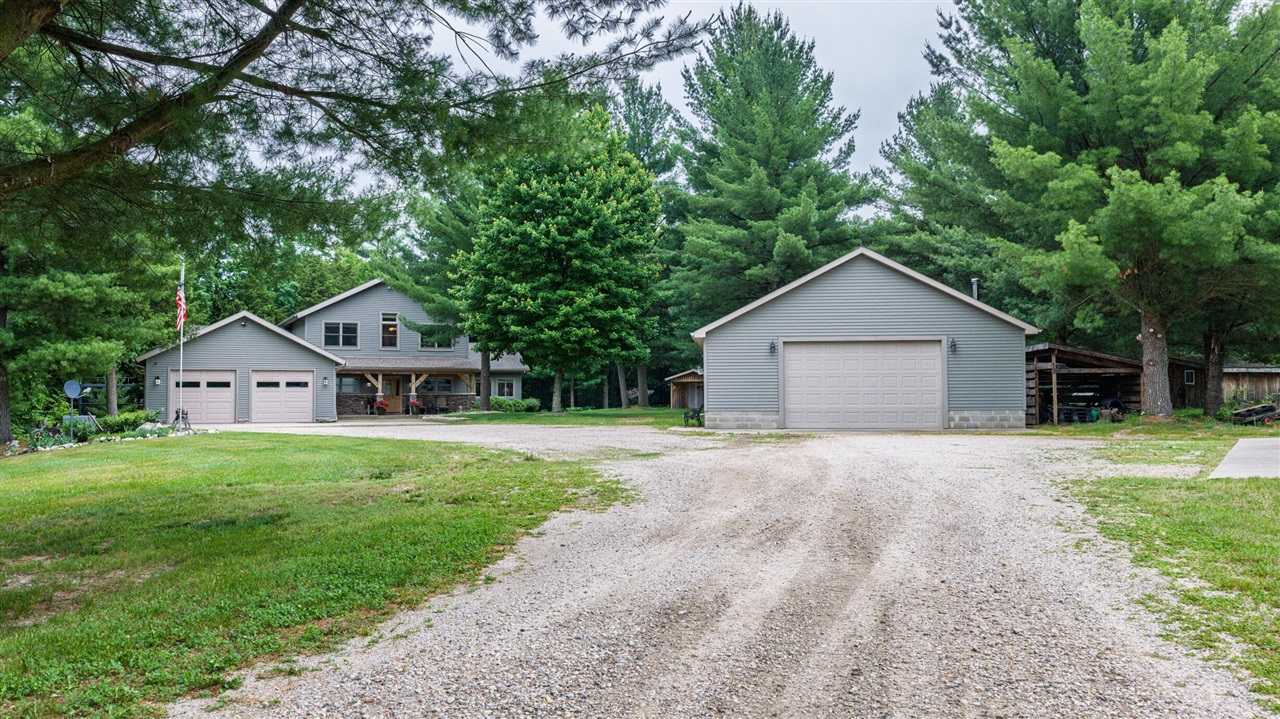 6068 South 142nd Avenue Rothbury, MI 49452 - Photo 5 of 45