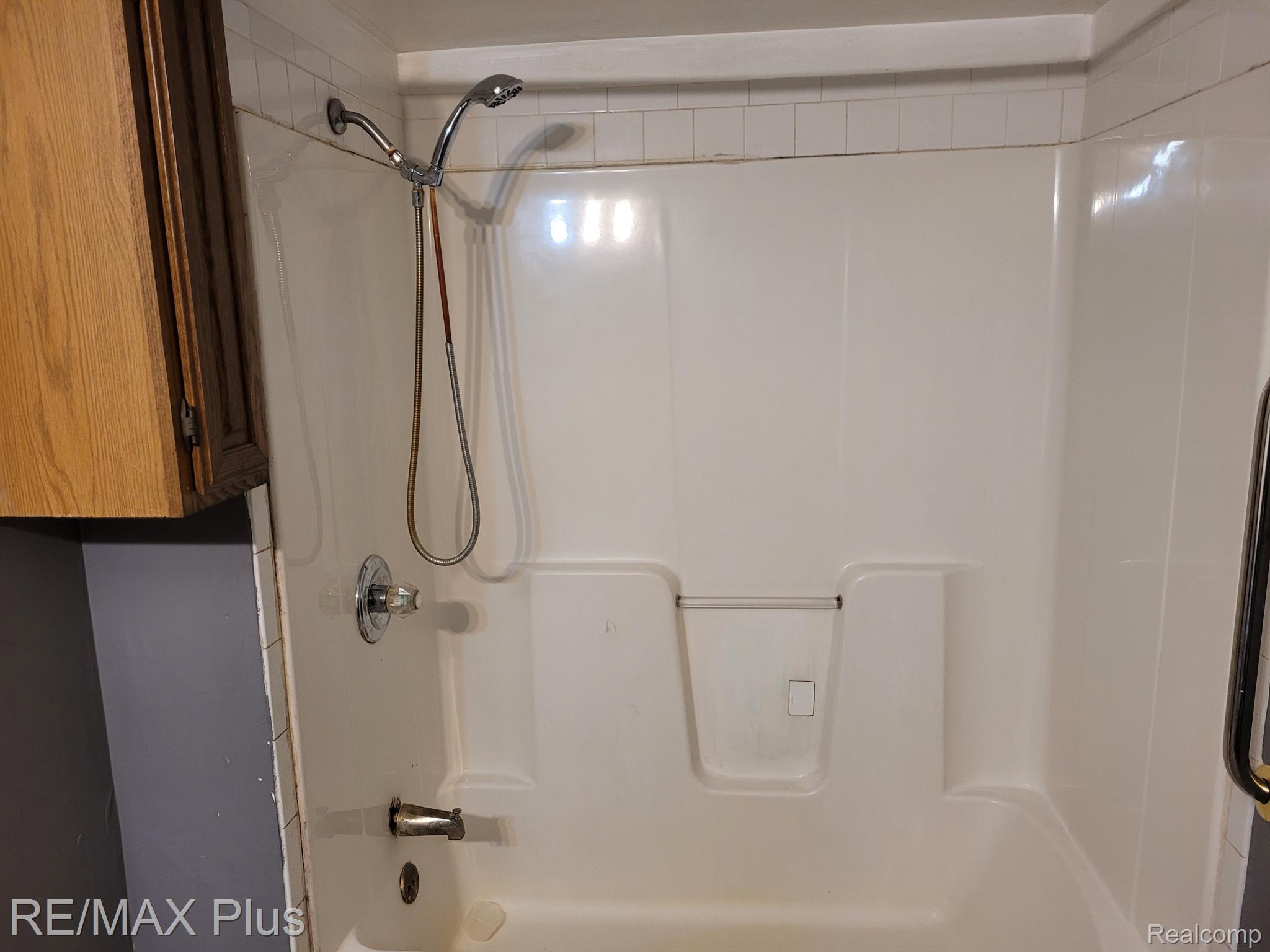 5400 Davison Road Lapeer, MI 48446 - Photo 18 of 21 Gallery Image 18