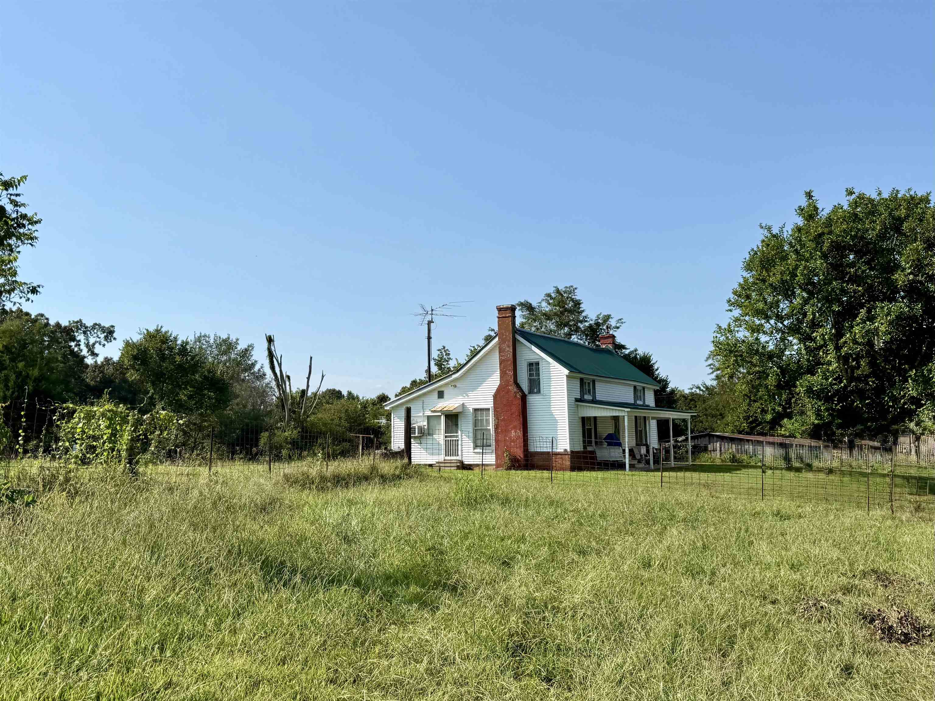 2360 Burnett Road Moscow, TN 38076 - Photo 12 of 34 a view of a house with a big yard