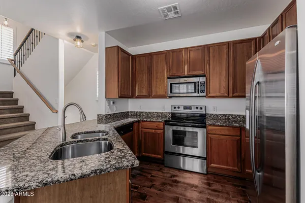 $369,900 | 1356 South Sabino Drive, Gilbert, AZ 85296