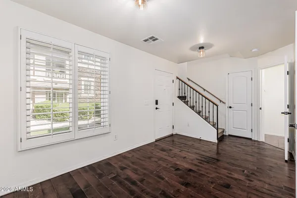 $369,900 | 1356 South Sabino Drive, Gilbert, AZ 85296