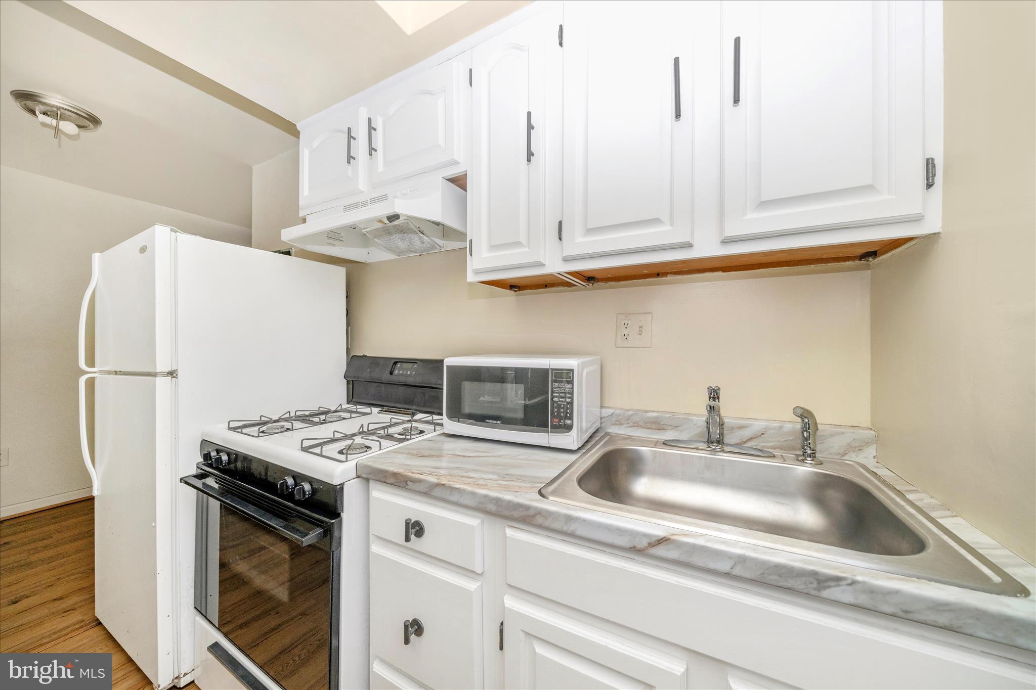 1208 Raum Street Northeast Washington, DC 20002 - Photo 28 of 54