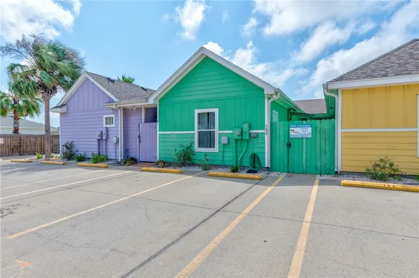 $349,000 | 2212 Highway 361, Unit 102, Port Aransas, TX 78373