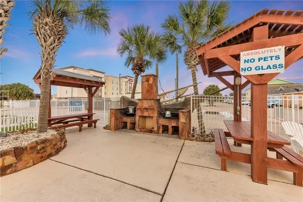 $349,000 | 2212 Highway 361, Unit 102, Port Aransas, TX 78373