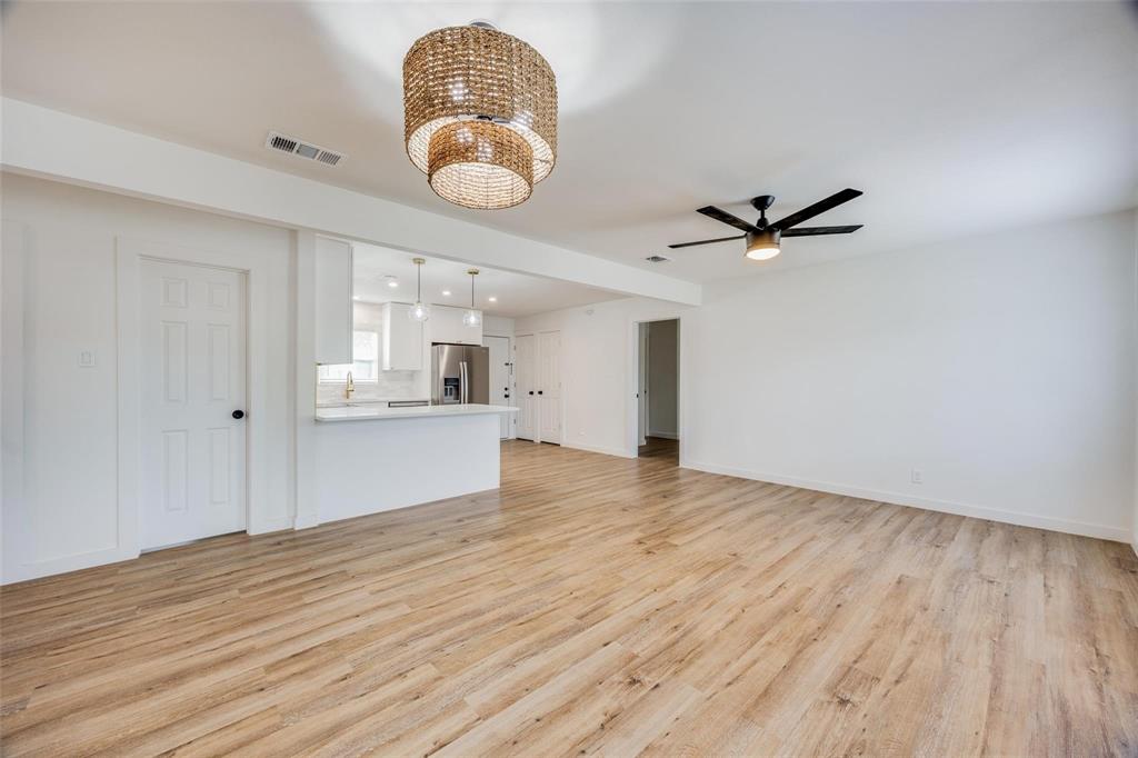 2718 Barnes Bridge Road Dallas, TX 75228 - Photo 2 of 12