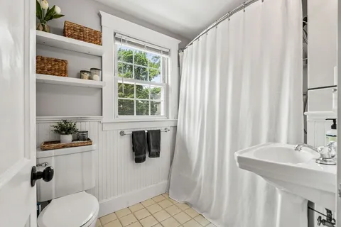$569,000 | 31 Sycamore Street, Lowell, MA 01852