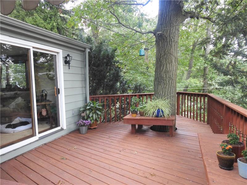 852 Seventh Street Beaver, PA 15009 - Photo 2 of 21