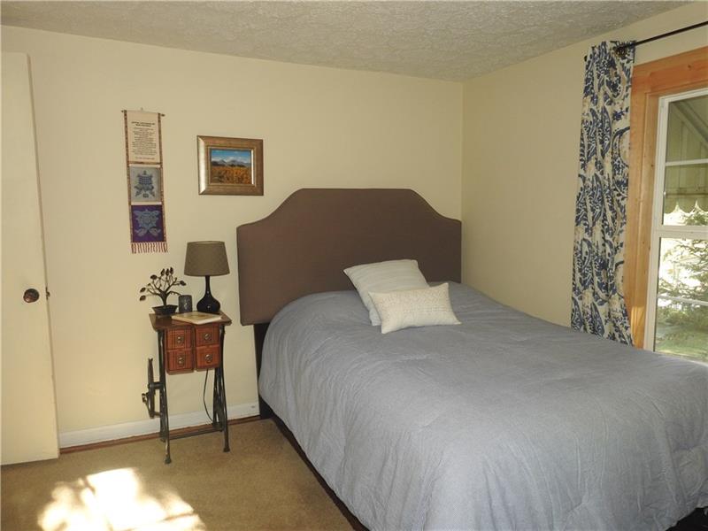 852 Seventh Street Beaver, PA 15009 - Photo 12 of 21