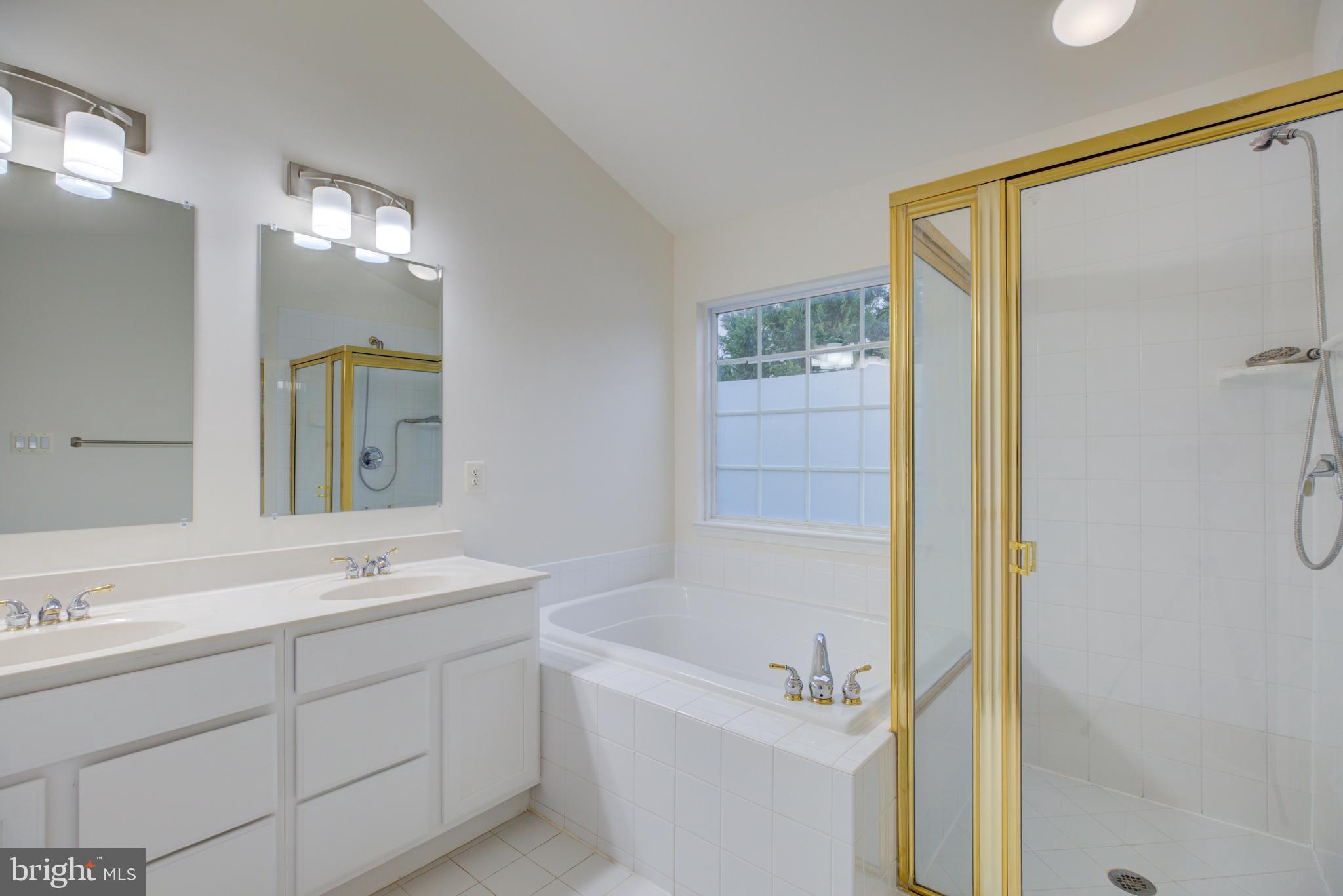 2610 Tarleton Corner Drive Herndon, VA 20171 - Photo 18 of 32