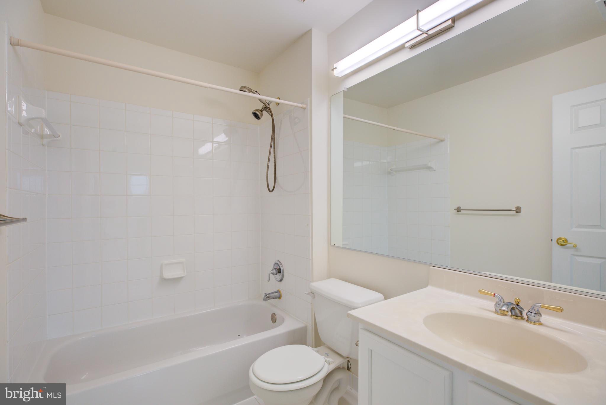 2610 Tarleton Corner Drive Herndon, VA 20171 - Photo 20 of 32