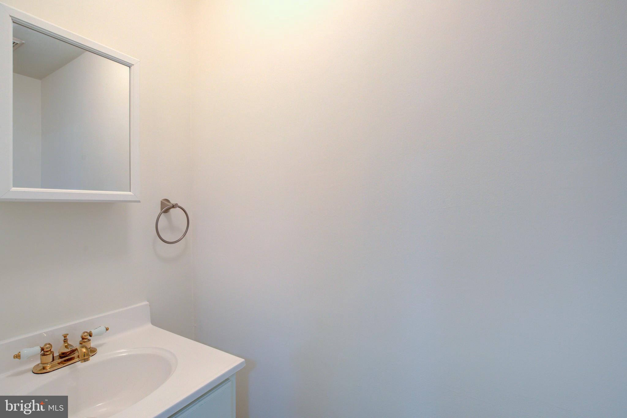 2610 Tarleton Corner Drive Herndon, VA 20171 - Photo 30 of 32