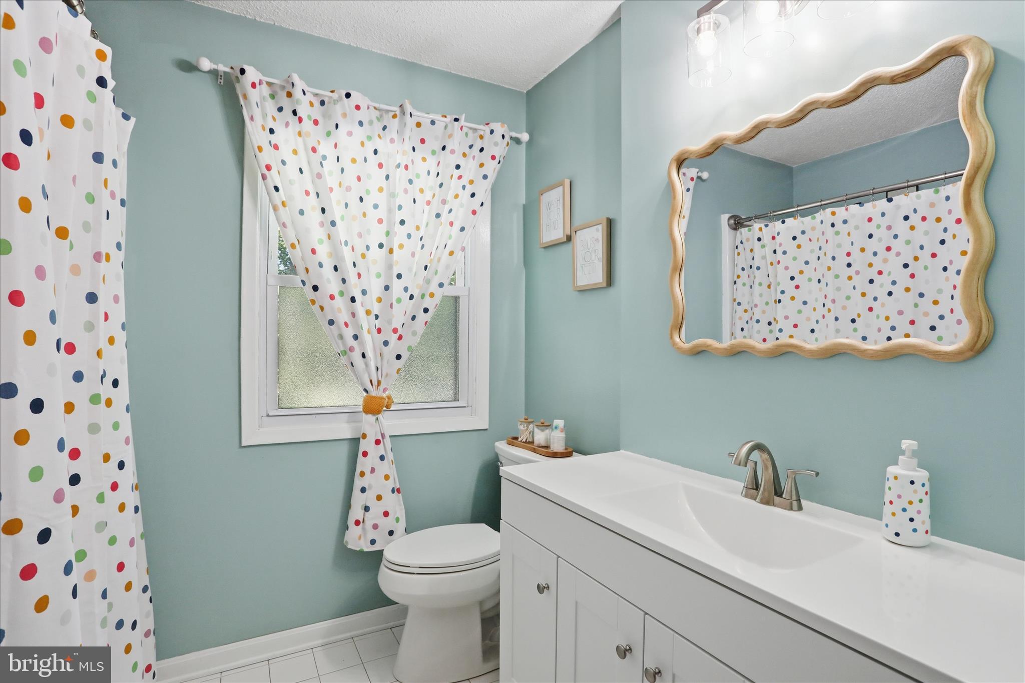 1084 Ridge Road South Martinsburg, WV 25403 - Photo 31 of 56 Full Bath