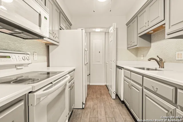 $1,700 | 7701 Wurzbach Road, Unit 2101, San Antonio, TX 78229