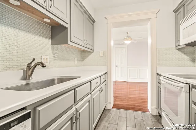 $1,700 | 7701 Wurzbach Road, Unit 2101, San Antonio, TX 78229