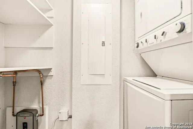 $1,700 | 7701 Wurzbach Road, Unit 2101, San Antonio, TX 78229