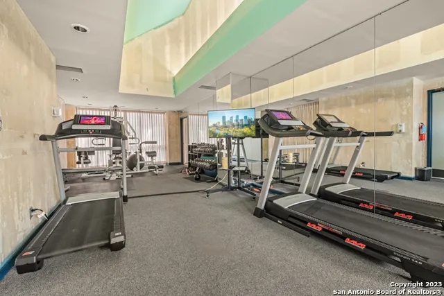 $1,700 | 7701 Wurzbach Road, Unit 2101, San Antonio, TX 78229