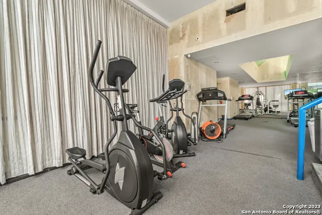 $1,700 | 7701 Wurzbach Road, Unit 2101, San Antonio, TX 78229