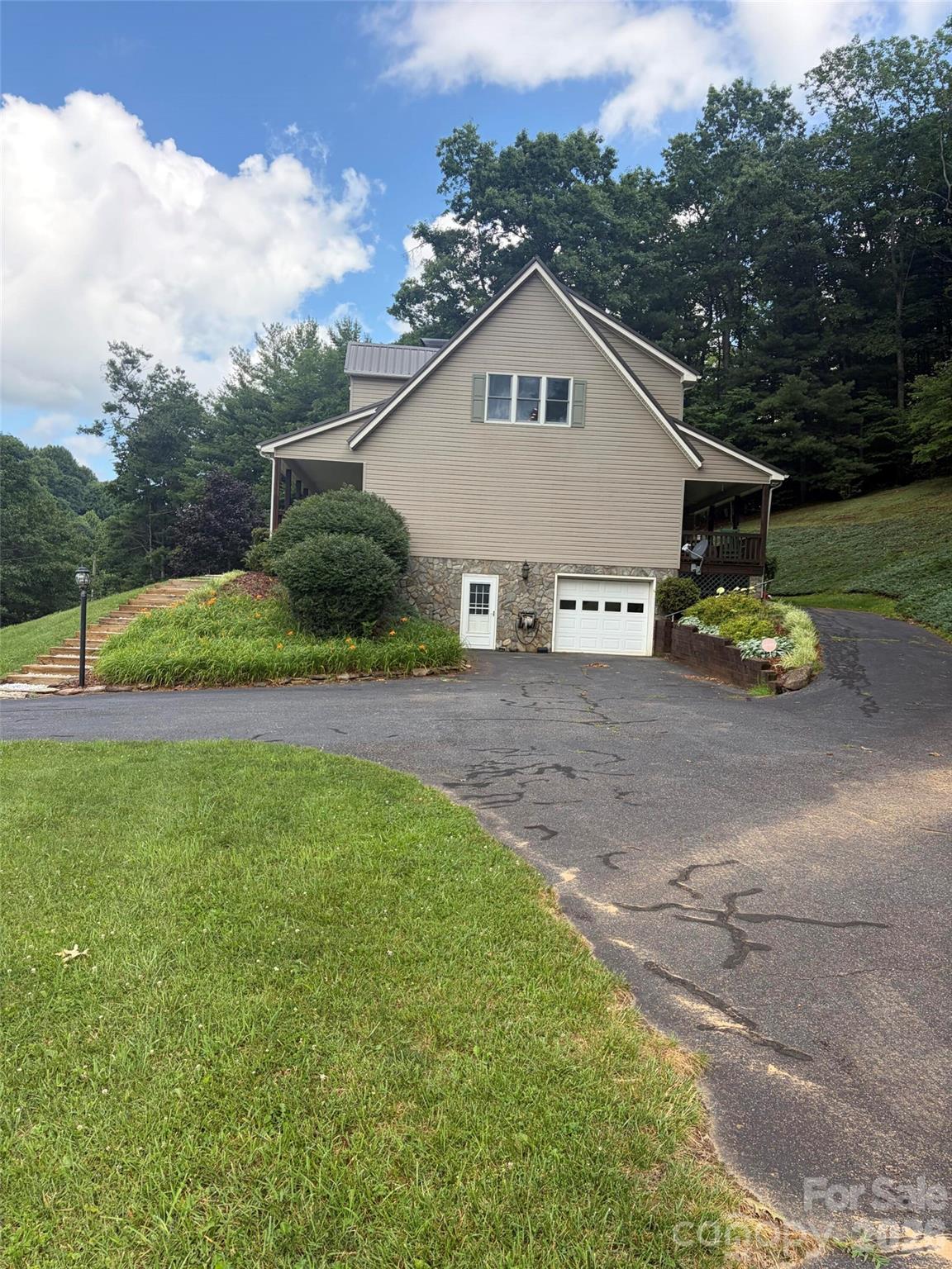 2997 Phillips Gap Road West Jefferson, NC 28694 - Photo 4 of 48