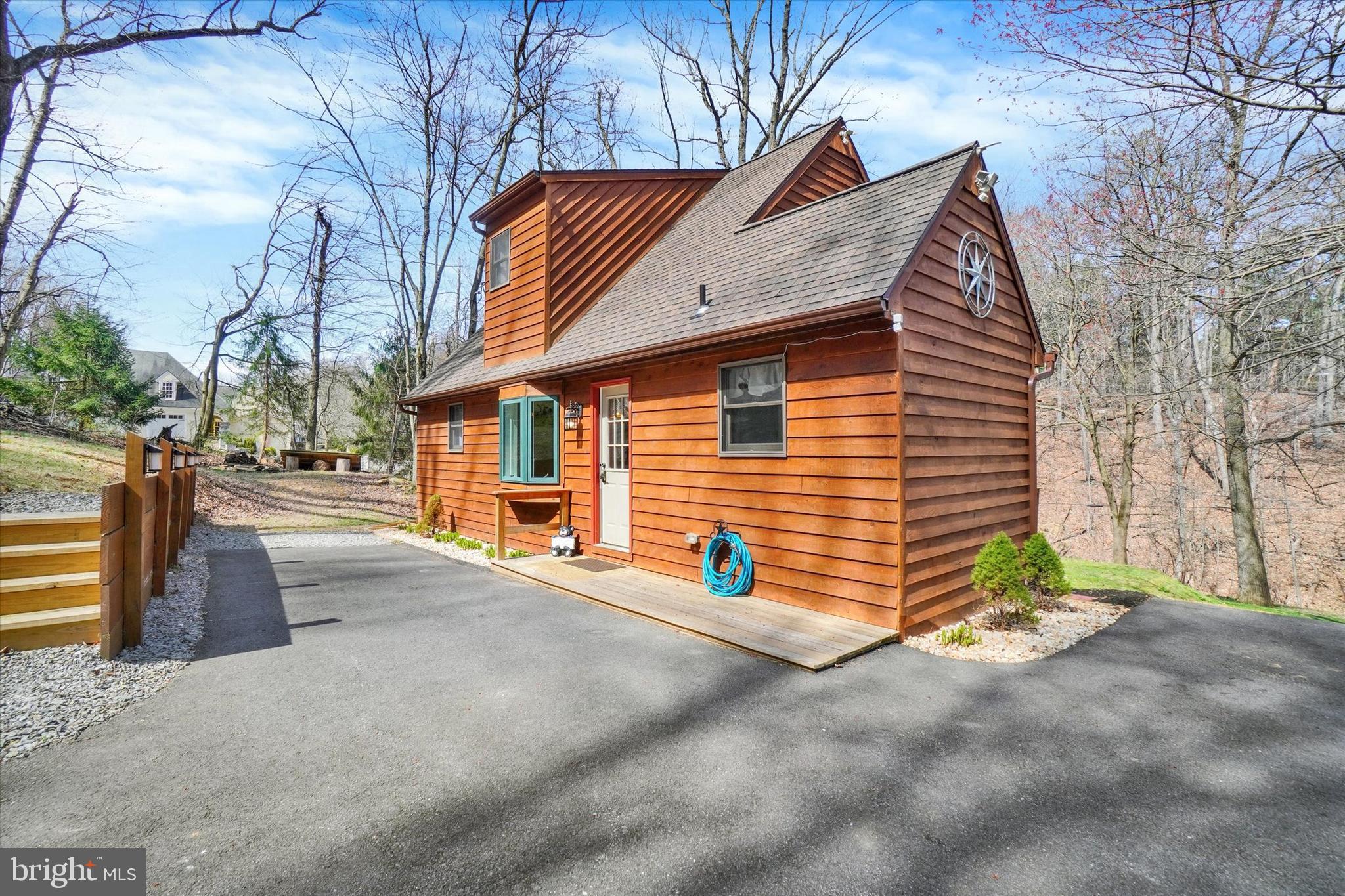 82 Fox Creek Road Wrightsville, PA 17368 - Photo 21 of 32 a view of a house with basketball court
