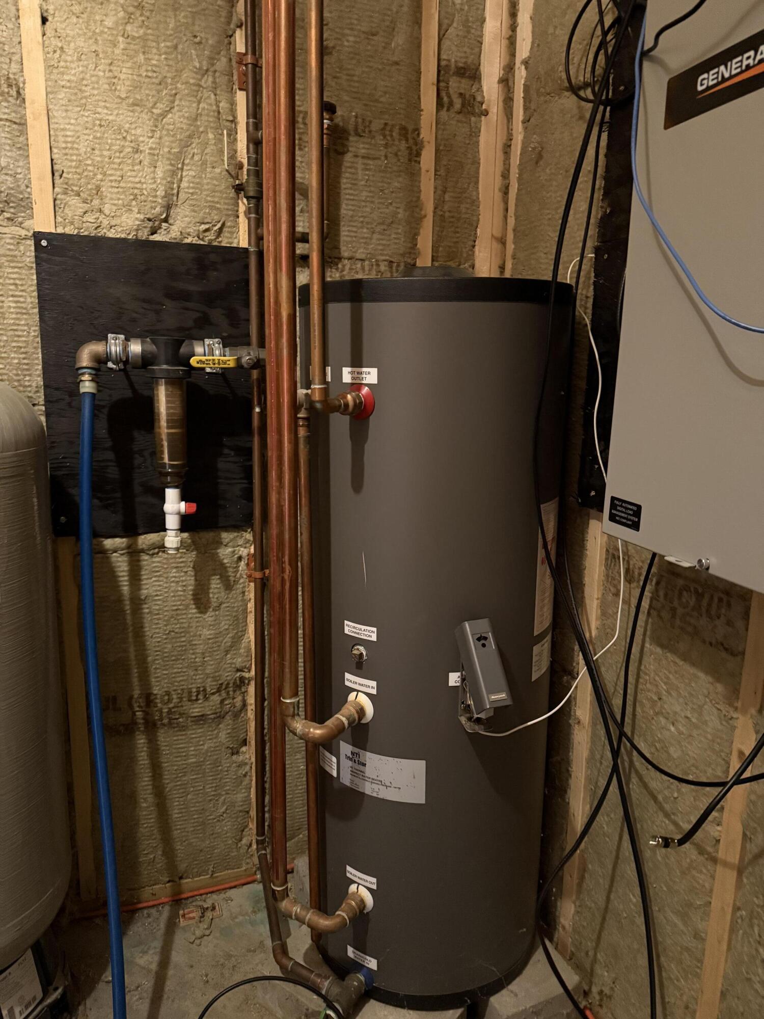 98 Mountain Vista Road Bethel, ME 04217 - Photo 31 of 32 utility room