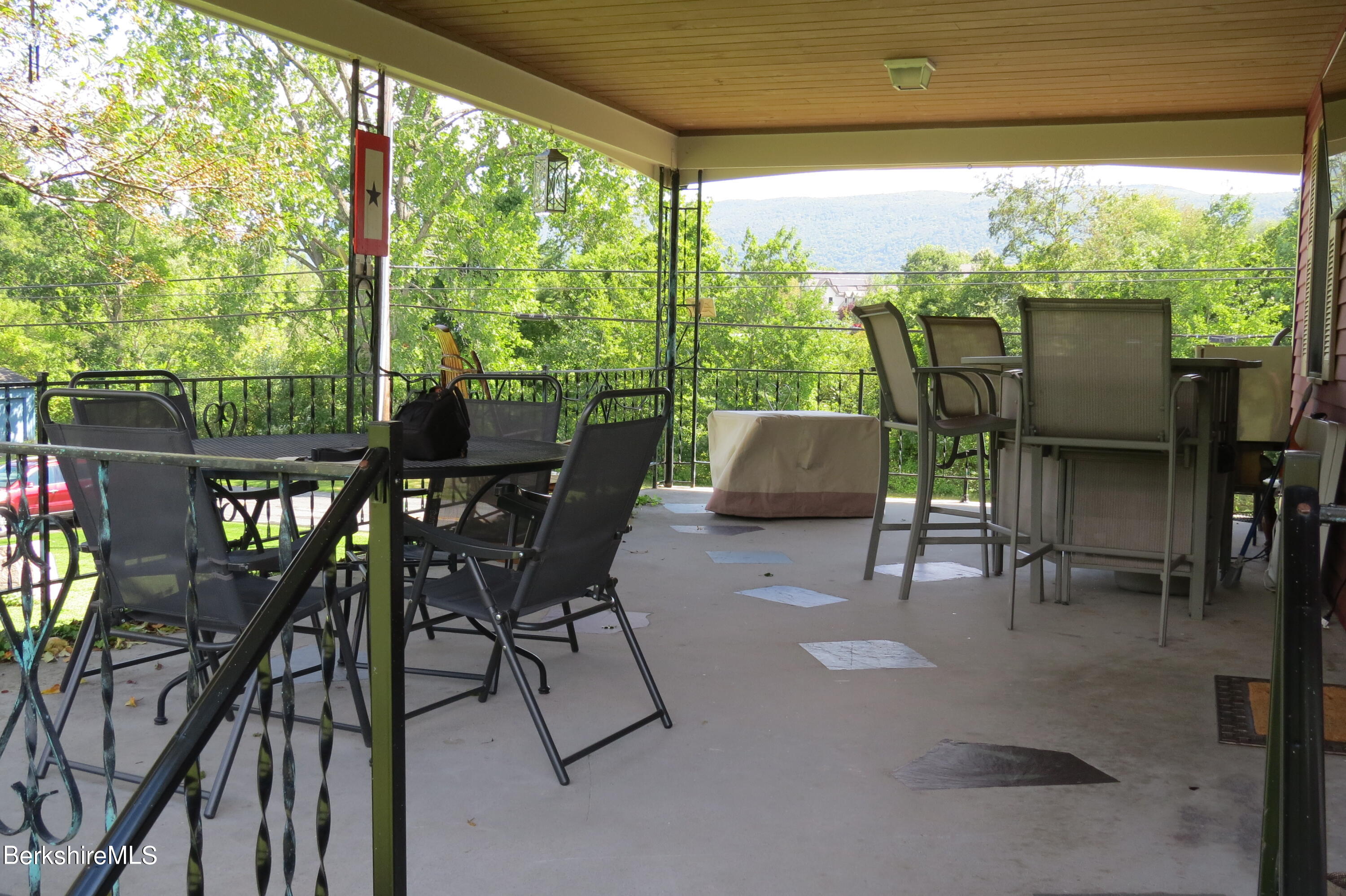 261 Middle Road Clarksburg, MA 01247 - Photo 37 of 62 Patio