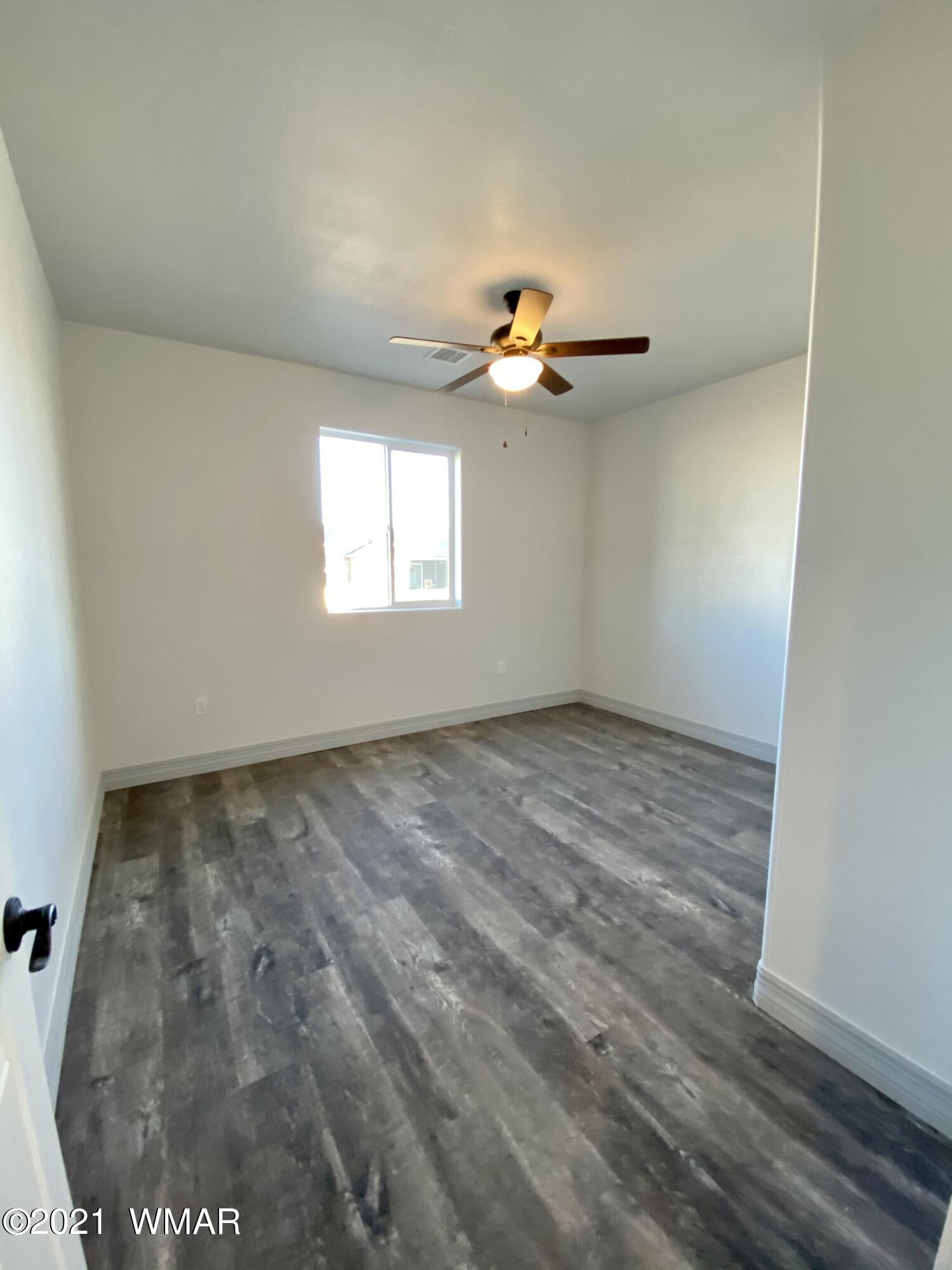 359 West 3rd Street Eagar, AZ 85925 - Photo 24 of 33