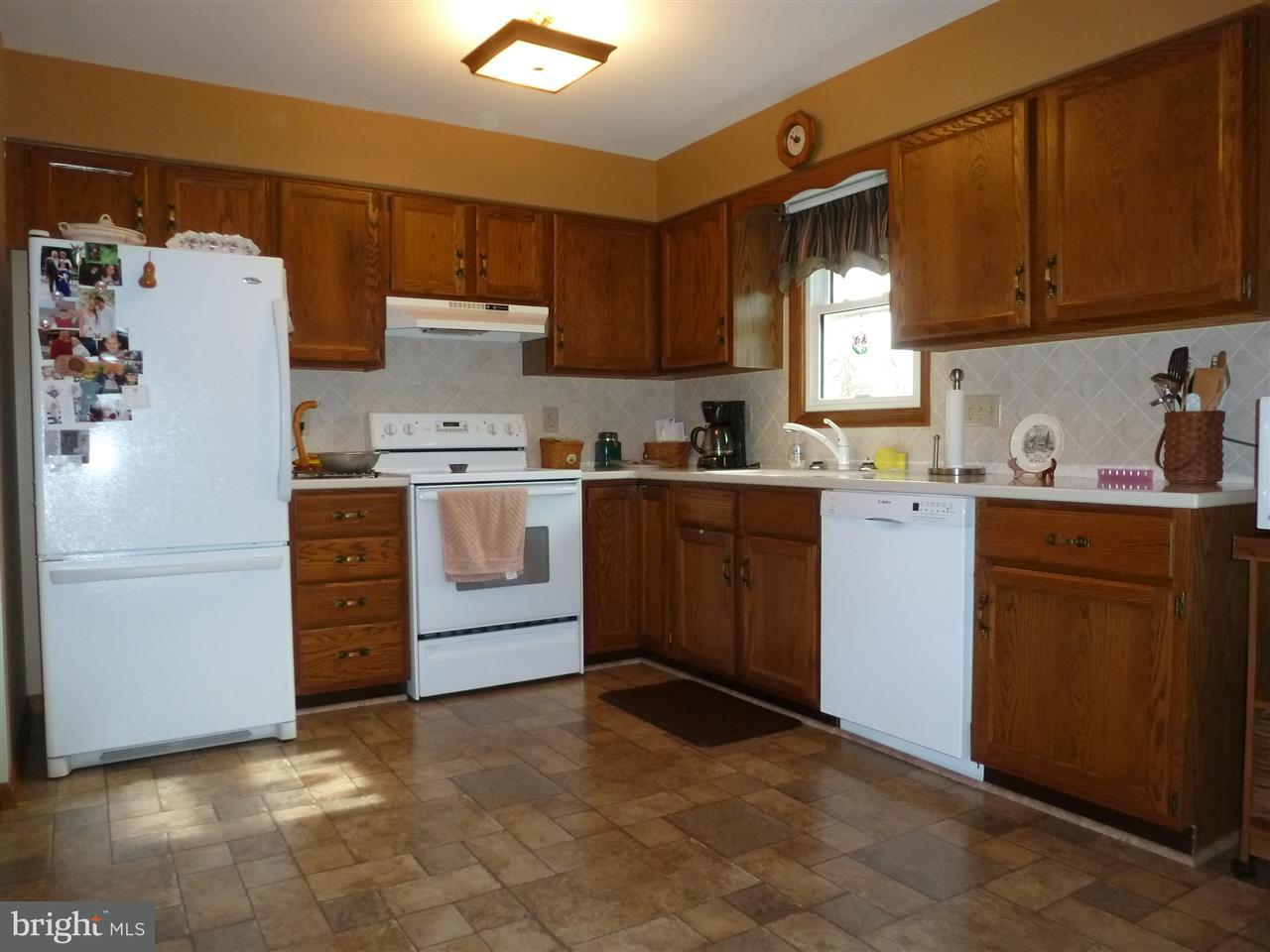 207 West Springville Road Boiling Springs, PA 17007 - Photo 5 of 20 Gallery Image 5