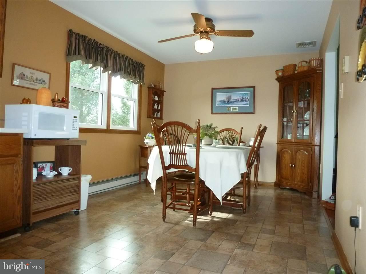 207 West Springville Road Boiling Springs, PA 17007 - Photo 6 of 20 Gallery Image 6
