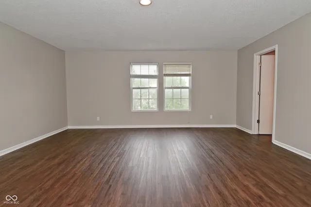 $294,900 | 991 Ravine Drive, Franklin, IN 46131