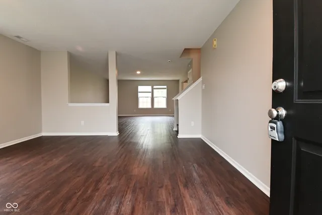 $294,900 | 991 Ravine Drive, Franklin, IN 46131