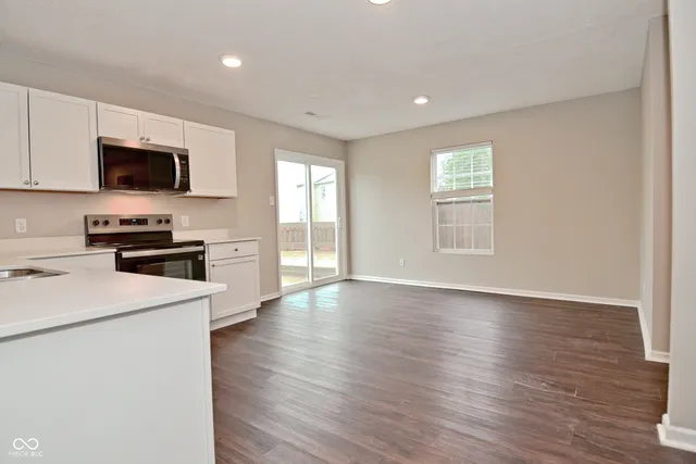 $294,900 | 991 Ravine Drive, Franklin, IN 46131