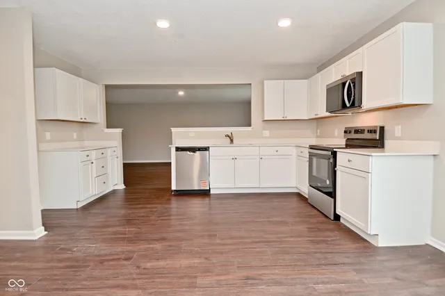 $294,900 | 991 Ravine Drive, Franklin, IN 46131